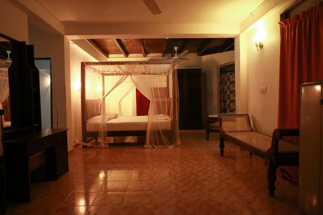 Sonri Villa Sea View Unawatuna Exterior foto