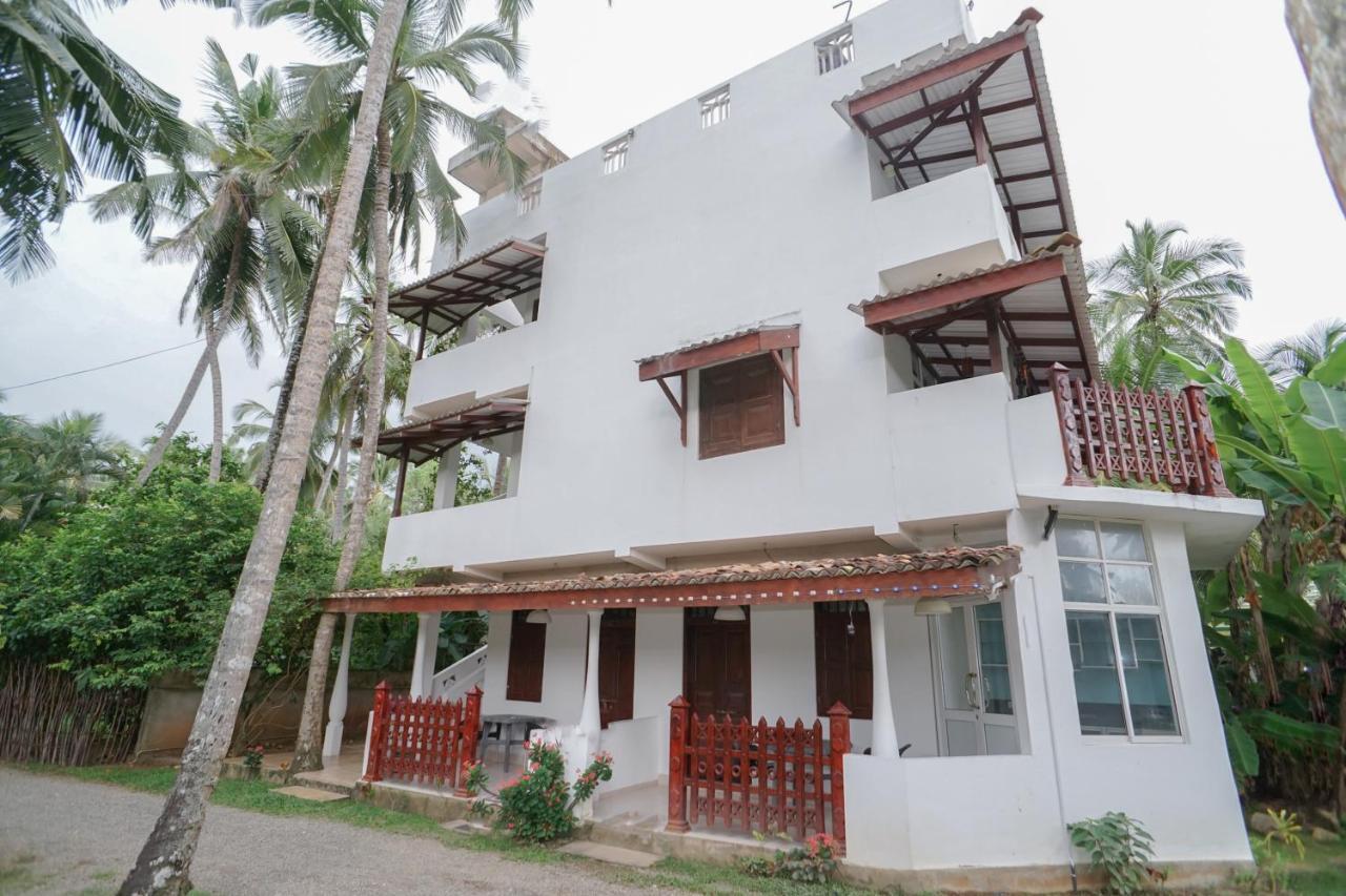 Sonri Villa Sea View Unawatuna Exterior foto